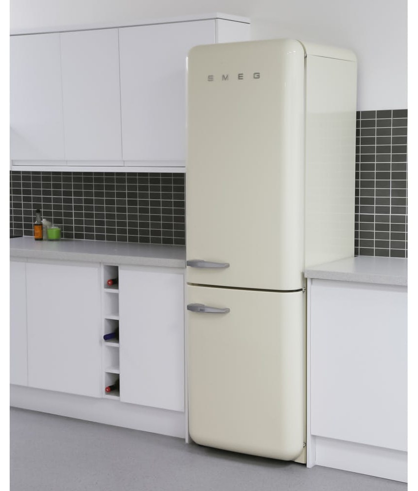 Smeg FAB30 Fridge Freezer — Cream